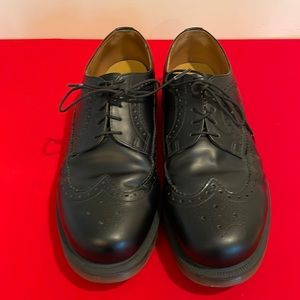 MENS’ DR MARTENS AIR WAIR BLACK OXFORD SHOES (10)